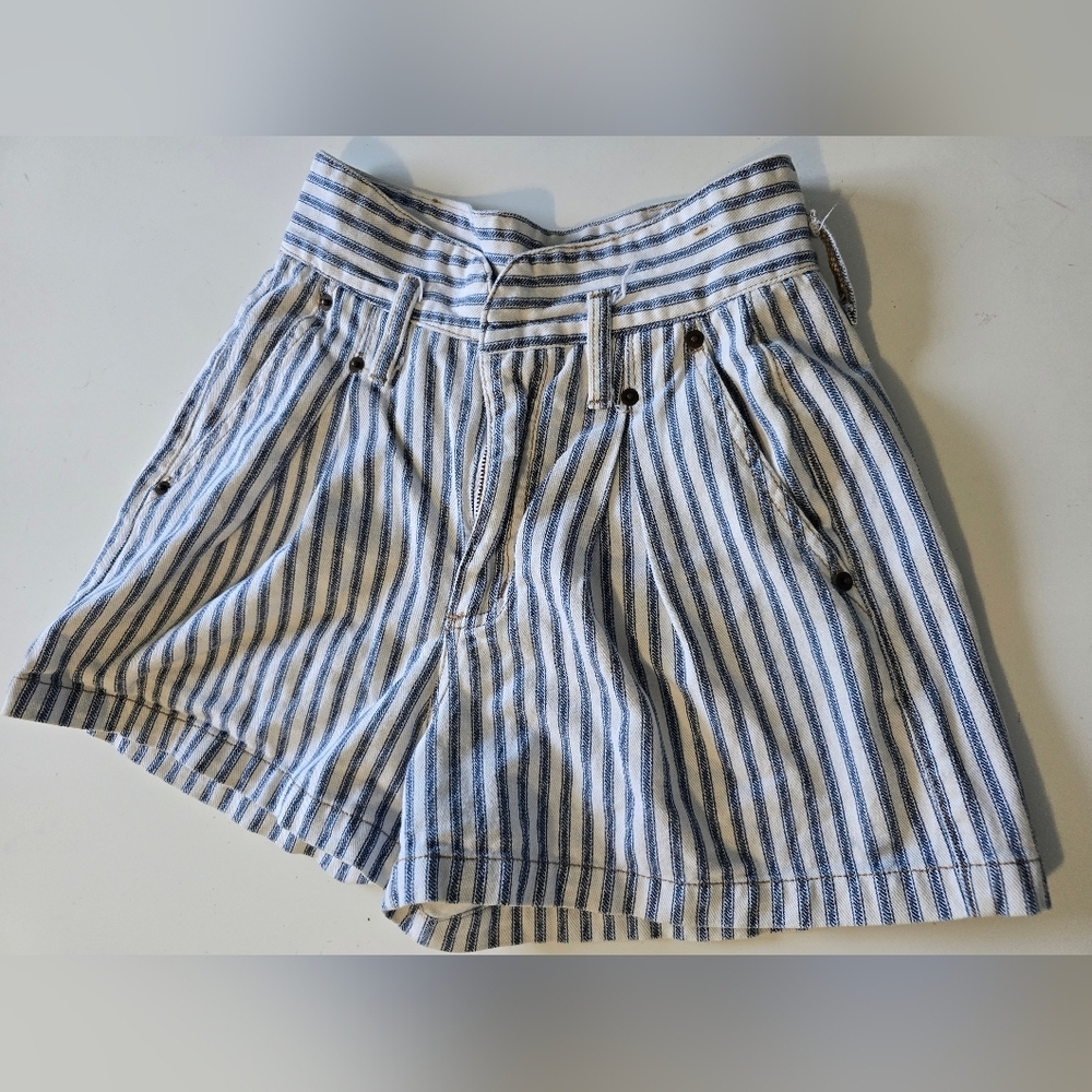 Vntg Grass Raggs Hickory Striped High-Waisted Shorts Size 5/6 Waist 24"